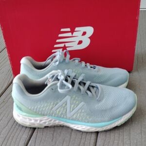 New Balance Fresh Foam Blue Athletic Shoes Sleek Design